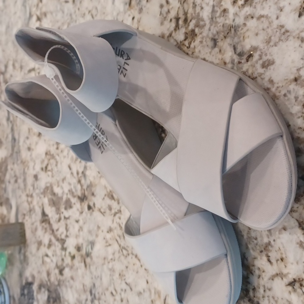 Naturalizer Riveria Grey women's sz 9.5 sandals
